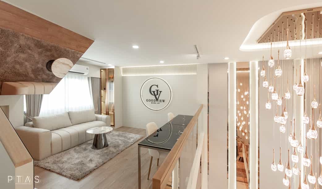 V+N House — photo 11