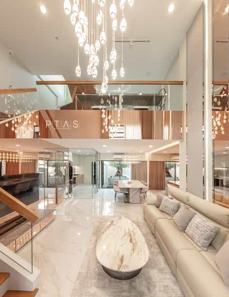 V+N House — photo 1