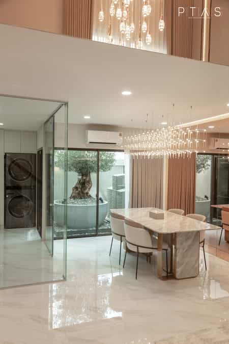 V+N House — photo 33