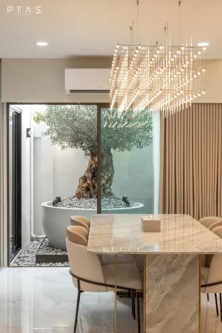 V+N House — photo 43