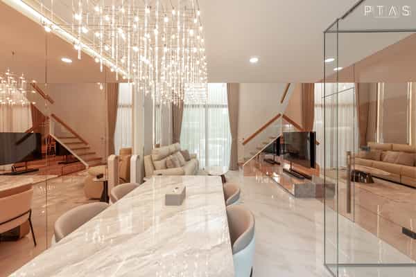 V+N House — photo 8