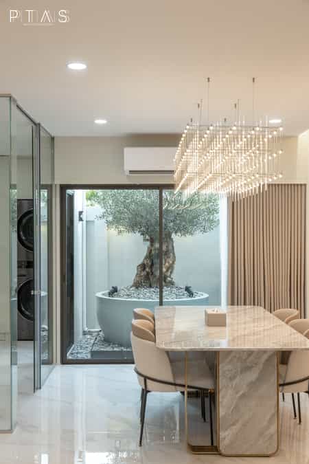 V+N House — photo 35